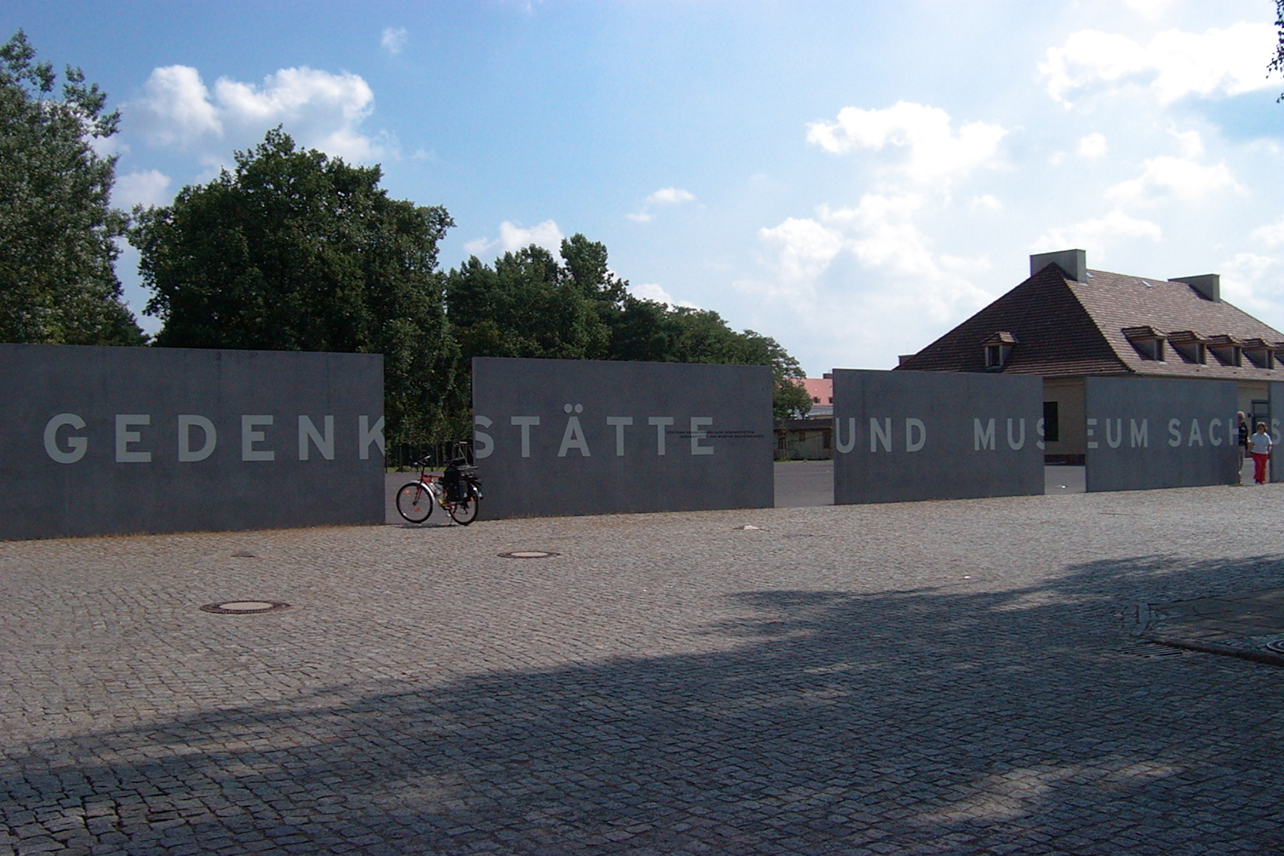 Eingangsschild KZ-Sachsenhausen